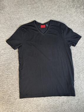 HUGO Shirt Mens XL Black V-Neck Logo Slim Fit Cotton Spandex Jersey Short Sleeve